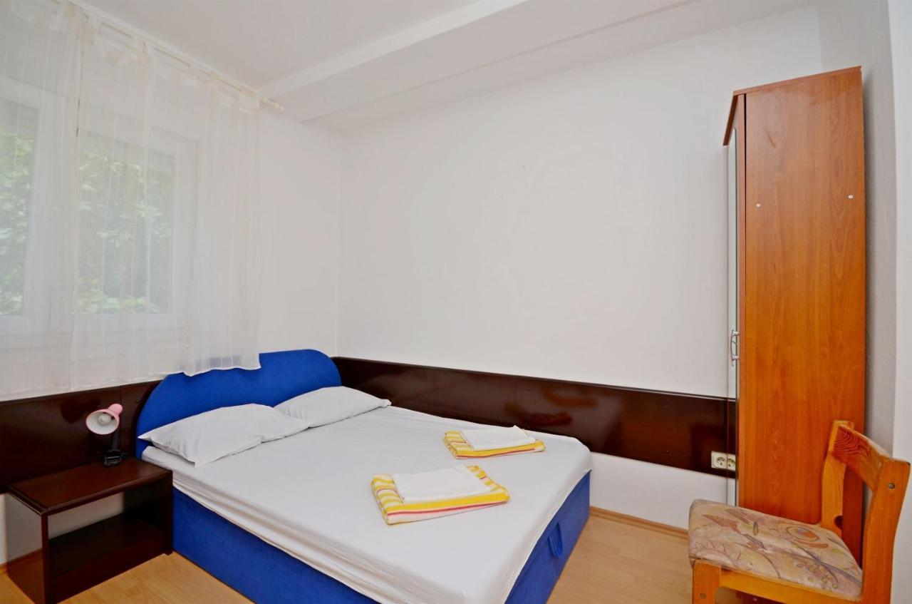 Apartments Josko Gradac  Bagian luar foto