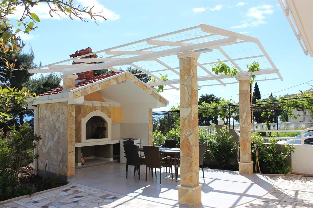 Apartments Josko Gradac  Bagian luar foto