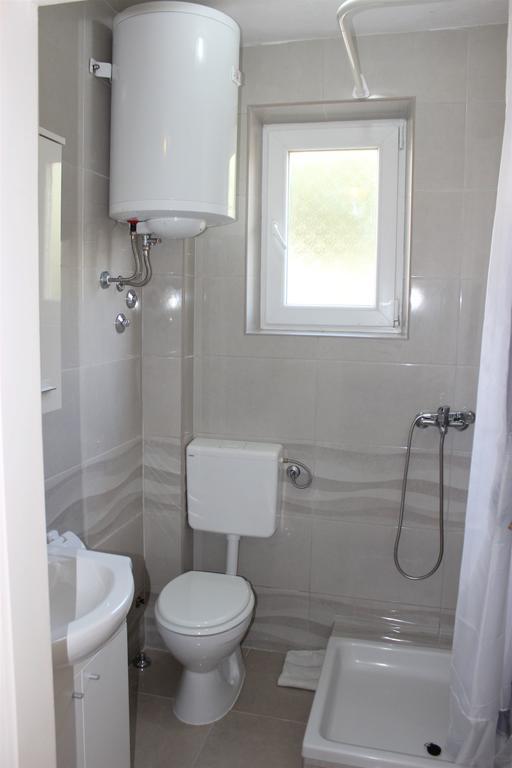 Apartments Josko Gradac  Bagian luar foto